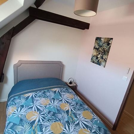 Maison Chaleureuse Avec Netflix Et Ps5 Valenciennes Exterior foto